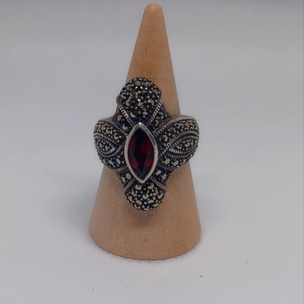 Vintage Sterling Judith Jack Red Garnet Marcasite Deco Statement Ring